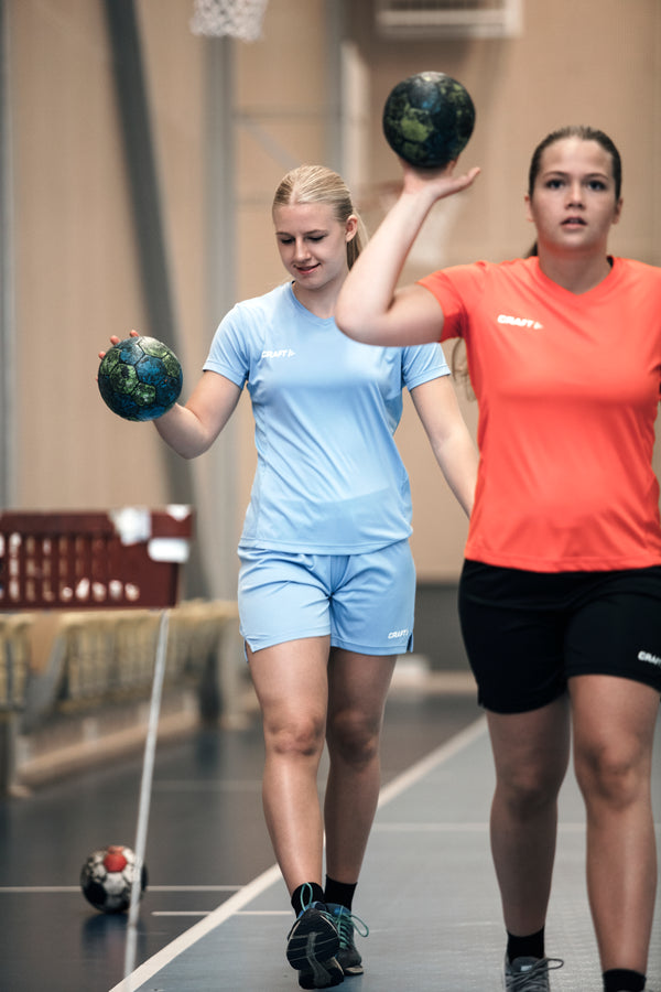 Squad Go Short Solid